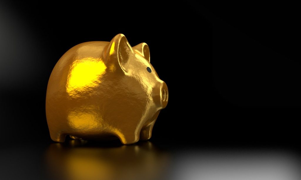 Piggy bank image. Image for business funding for startups. How to manage business funding image.